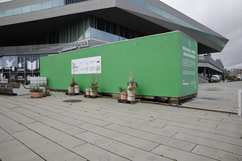 BioPod containeren installeret ved DOKK1 på Hack Kampmanns Plads